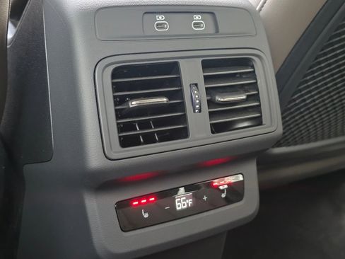 New 2025 Audi Q5 Prestige image 24