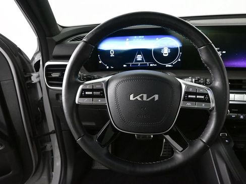 Used 2024 Kia Telluride SX Prestige X-Line AWD/4WD image 2