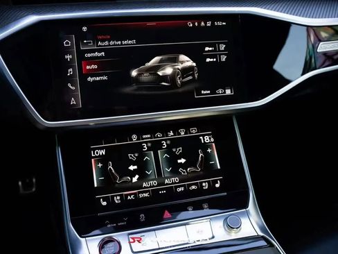 Used 2021 Audi RS 7 Sportback image 7