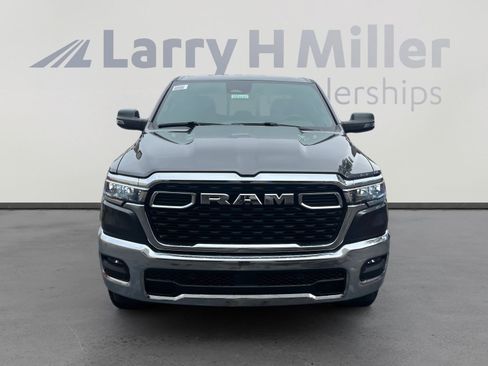 New 2026 RAM 1500 Big Horn AWD/4WD image 8