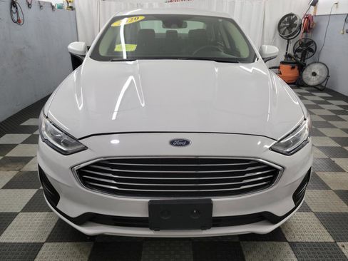 Used 2020 Ford Fusion SE FWD image 6