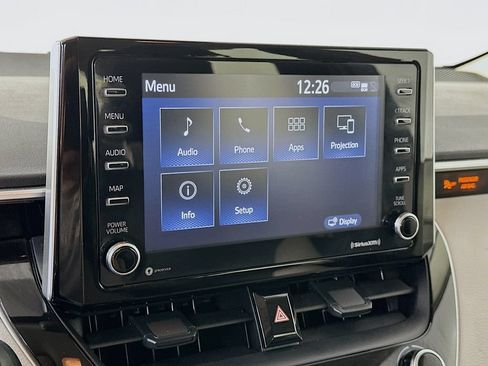 Used 2021 Toyota Corolla LE FWD image 19