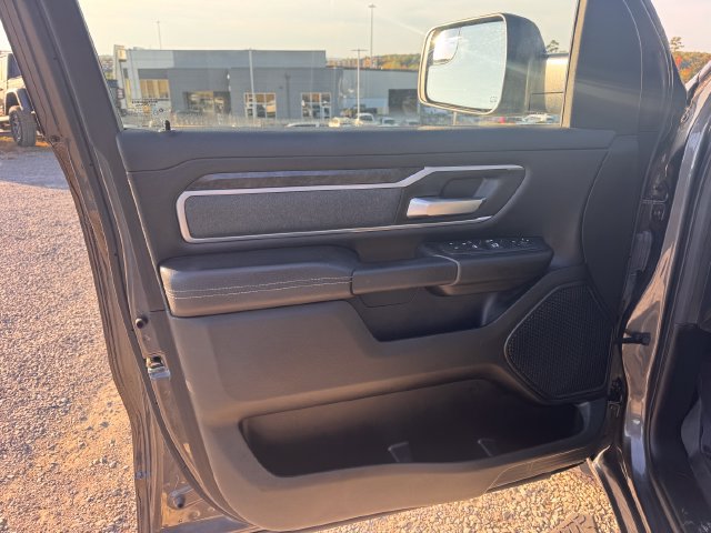 Used 2022 RAM 1500 Big Horn AWD/4WD image 33