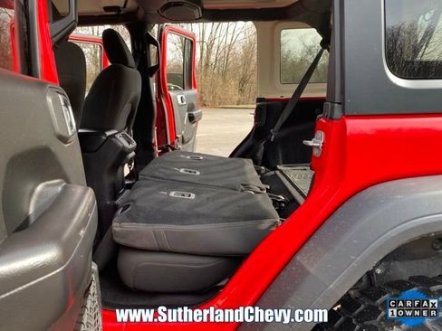 Used 2020 Jeep Wrangler Unlimited Sport S image 32