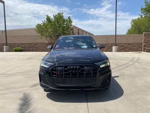 Used 2021 Audi SQ7 Premium Plus w/ Executive Package AWD/4WD image 4