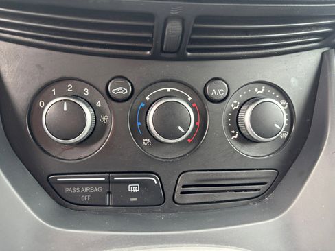 Used 2013 Ford Escape SE image 19