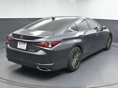 Used 2022 Lexus ES 350 w/ Premium Package image 8