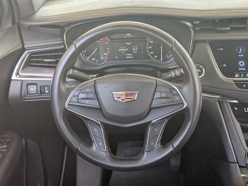 Used 2020 Cadillac XT5 Luxury FWD image 24