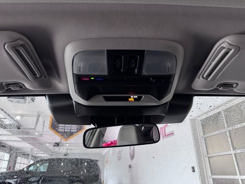 Used 2024 Subaru Crosstrek 2.0i Premium image 26