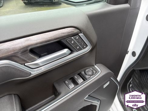 Used 2026 Chevrolet Silverado 1500 LTZ image 15