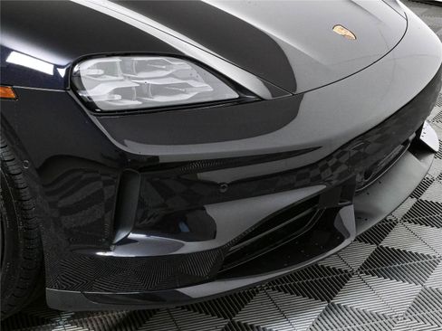New 2026 Porsche Taycan RWD image 38