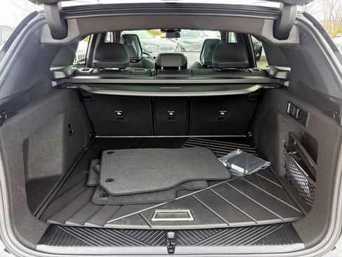 Used 2025 BMW X3 xDrive30i w/ Premium Package image 9