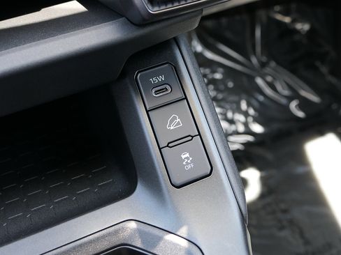 Used 2026 Toyota RAV4 AWD Plug-in Hybrid image 23