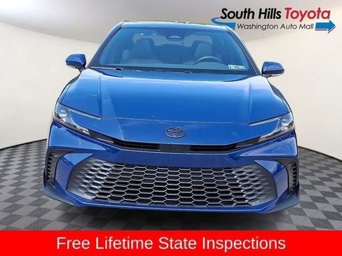 Used 2025 Toyota Camry SE w/ Multimedia Upgrade Package FWD image 2