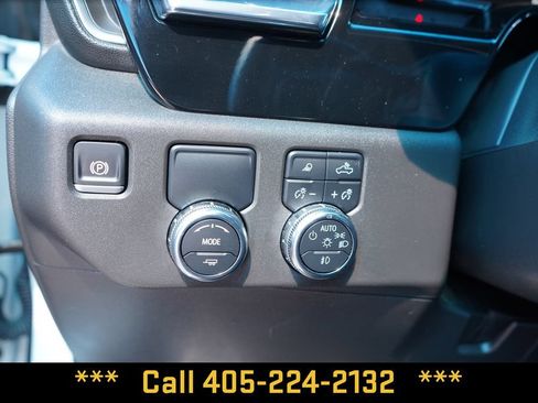 Used 2025 GMC Sierra 1500 SLT RWD image 37