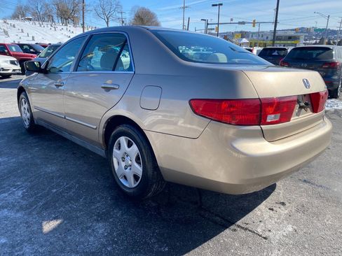 Used 2005 Honda Accord LX image 5