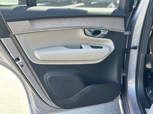 Certified 2026 Volvo XC90 B5 Plus image 20