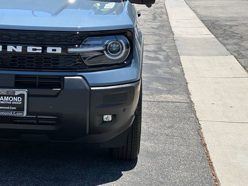 New 2026 Ford Bronco Sport Outer Banks w/ Outer Banks Tech Package+ AWD/4WD image 13