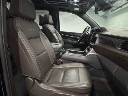 Used 2024 GMC Yukon Denali w/ Denali Reserve Package AWD/4WD image 18