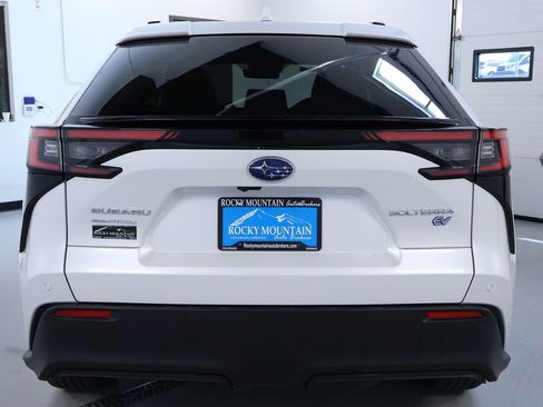 Used 2024 Subaru Solterra Premium image 6