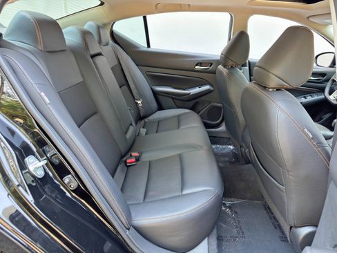 Used 2022 Nissan Altima 2.5 SR w/ Midnight Edition Package FWD image 35