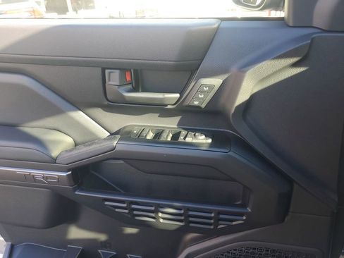 New 2025 Toyota 4Runner TRD Sport image 27