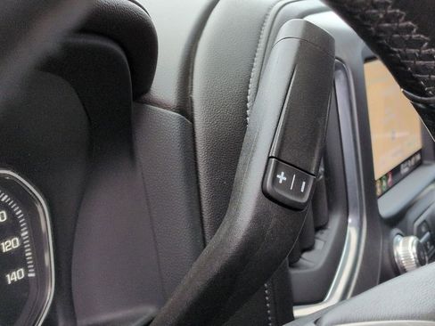 Used 2022 GMC Sierra 1500 Denali w/ Denali Premium Package image 17