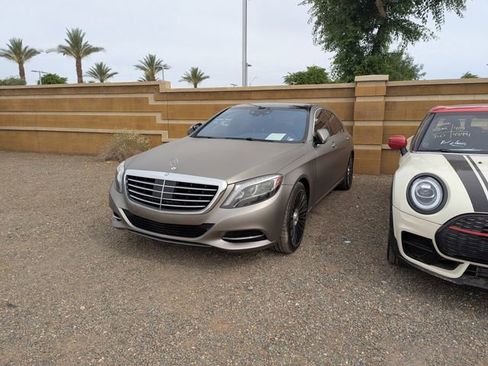 Used 2017 Mercedes-Benz S 550 Sedan image 12