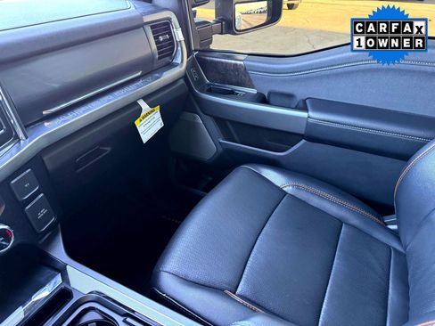 Used 2025 Ford F450 Lariat w/ Chrome Package image 30