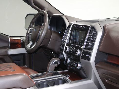 Used 2018 Ford F150 King Ranch w/ Equipment Group 601A Luxury image 31