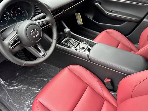 New 2025 MAZDA MAZDA3 Carbon image 10