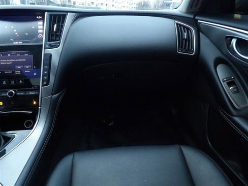 Used 2016 INFINITI Q50 3.0t Premium w/ 3.0T Premium Plus Package image 18