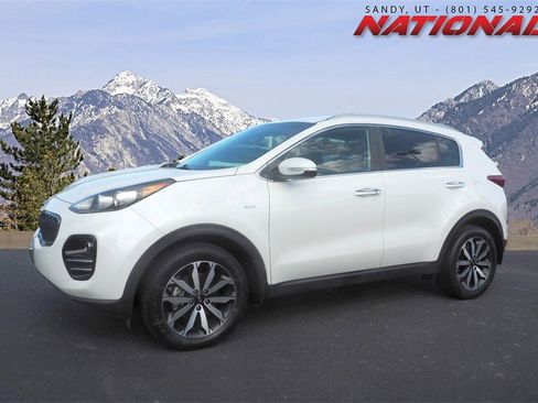 Used 2019 Kia Sportage EX image 1