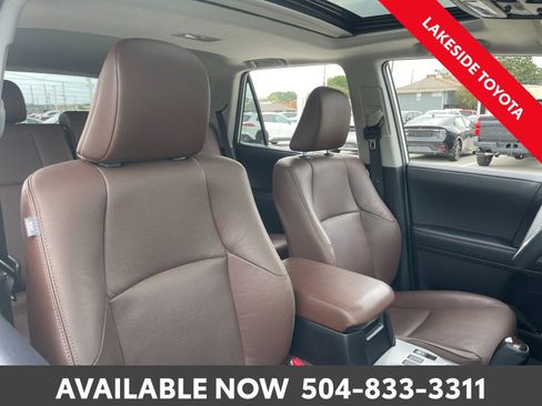 Used 2022 Toyota 4Runner Limited AWD/4WD image 15