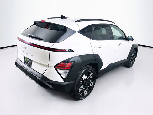 Used 2025 Hyundai Kona SEL image 9