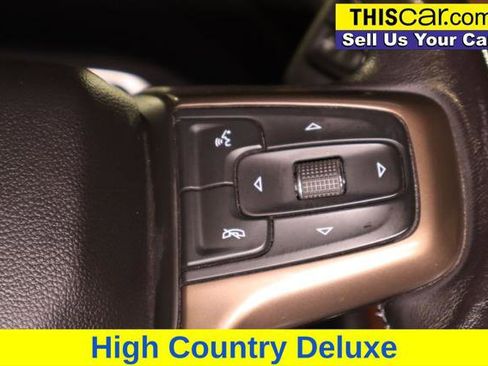 Used 2021 Chevrolet Silverado 1500 High Country w/ Technology Package AWD/4WD image 17