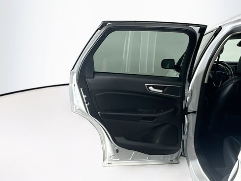 Used 2022 Ford Edge SEL image 26