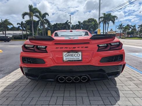 Used 2024 Chevrolet Corvette Z06 image 9