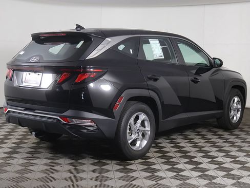 Used 2023 Hyundai Tucson SE FWD image 9
