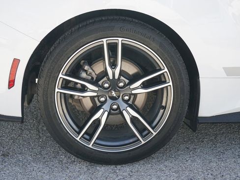 Used 2024 Ford Mustang EcoBoost image 6