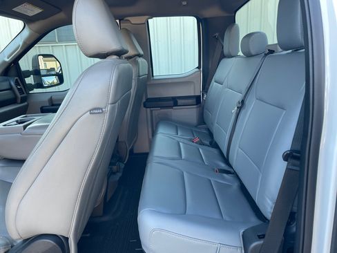 Used 2021 Ford F350 XL image 19