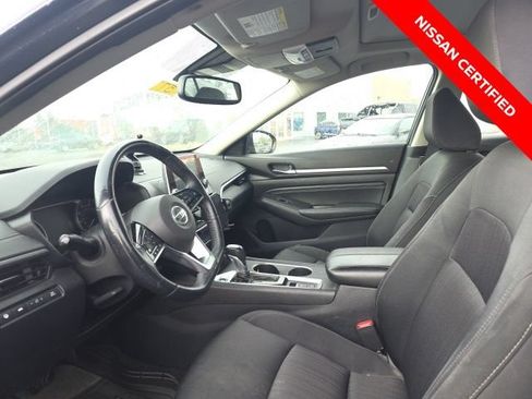 Certified 2019 Nissan Altima 2.5 SV AWD/4WD image 15