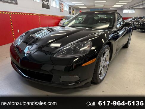 Used 2007 Chevrolet Corvette Convertible w/ Preferred Equipment Group image 1