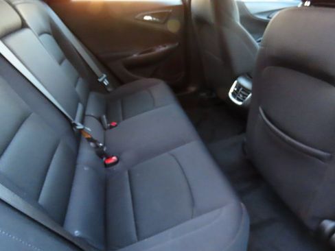 Used 2024 Chevrolet Malibu LT image 15