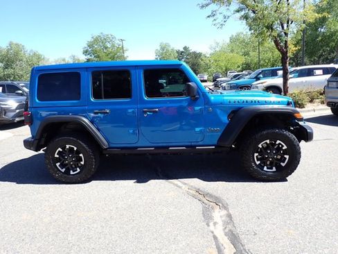 Used 2024 Jeep Wrangler Unlimited Rubicon 4xe w/ Convenience Group AWD/4WD image 5