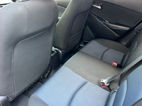 Used 2018 Toyota Yaris iA FWD image 4
