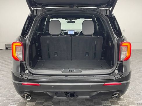 Used 2024 Ford Explorer ST-Line w/ Class IV Trailer Tow Package AWD/4WD image 11