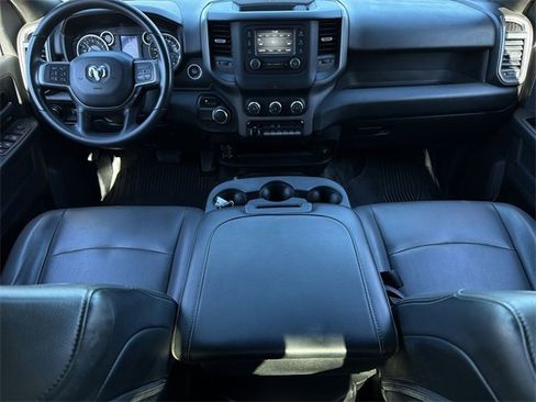 Used 2022 RAM 2500 Tradesman w/ Chrome Appearance Group image 18