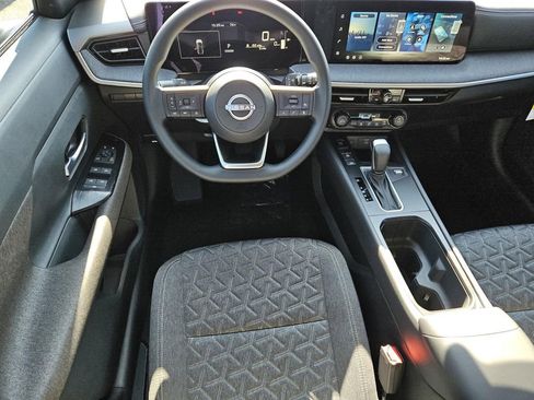 New 2026 Nissan Kicks SV image 11