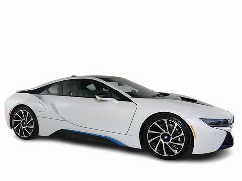 Used 2014 BMW i8 image 13